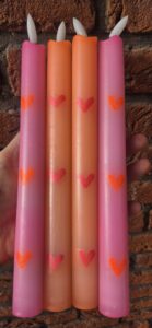 roze neon Led-Kaarsen met hartjes (set van 2)